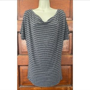 Red Haute for A Pea In The Pod Knit Maternity Top S